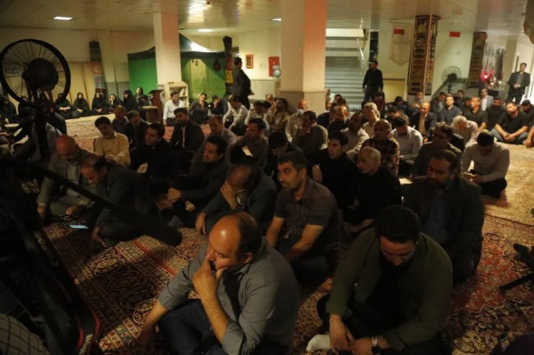 برگزاری آئین سیاهپوشی شهر باقرشهر در ایام عزاداری امام حسین (ع)