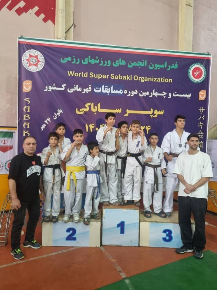 درخشش کاراتهکاران باقرشهری