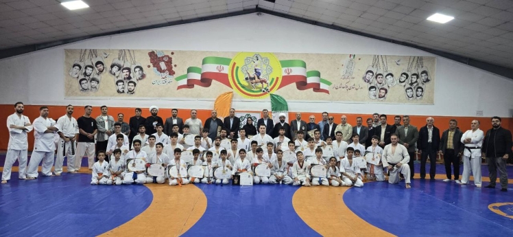  تجلیل از قهرمانان جهانی و کشوری باقرشهر