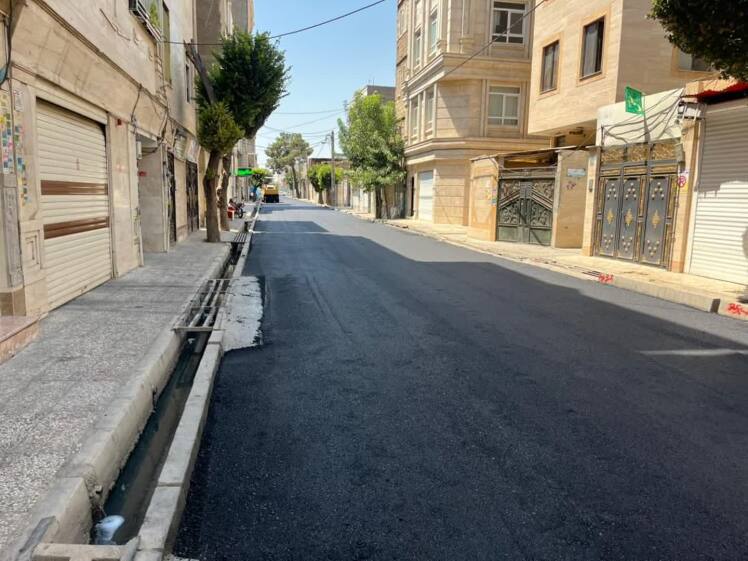 عملیات روکش آسفالت خیابان صاحب الزامان آغاز شد