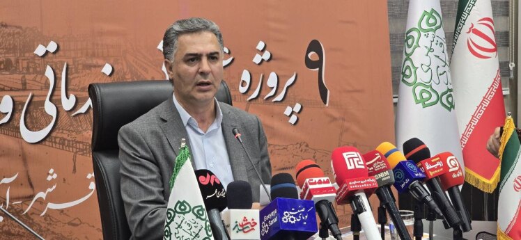 شهردار باقرشهر پروژه‌های عمرانی و پل «امید» را تشریح کرد: