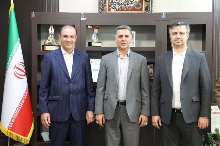  دیدار مدیران عامل شرکت های ایرانول وبهران با شهردار باقرشهر
