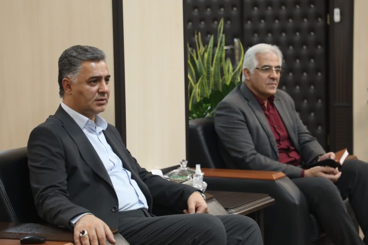  تجلیل از نگاه ورزشی شهردار باقرشهر؛ دبیرکل فدراسیون ووشو مهمان شهرداری